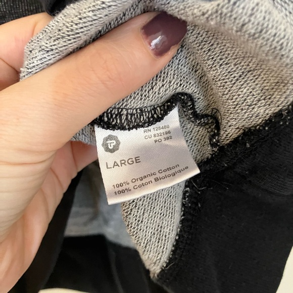 PACT Organic Charcoal Raglan Sweatshirt | L - Picture 6 of 9